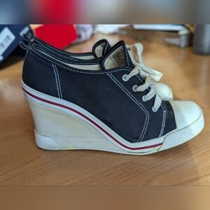 Women's Vintage Black Wedge Sneakers